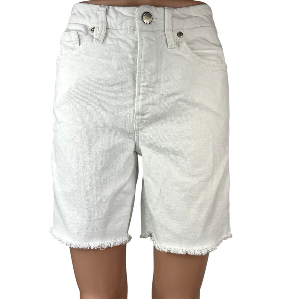 Good American Icon White Denim Mid Rise Crop Raw Hem Bermuda Jeans Shorts Sz 25